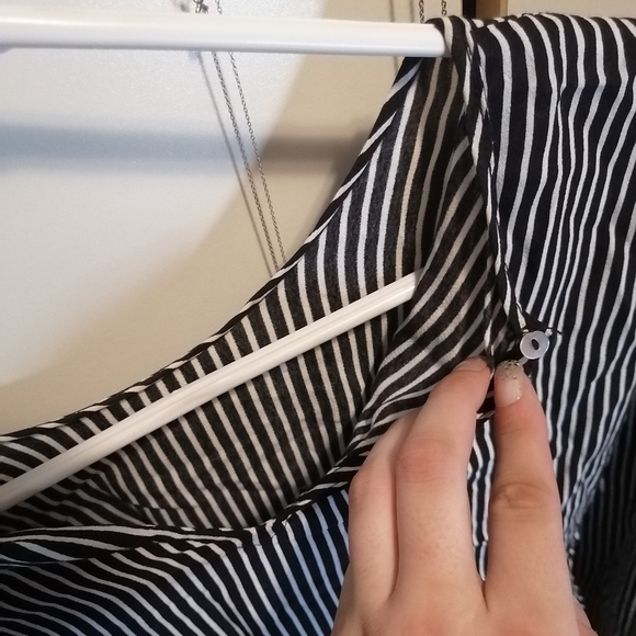 Zara blouse - beautiful - peplum - bell sleeves - Picture 5 of 12